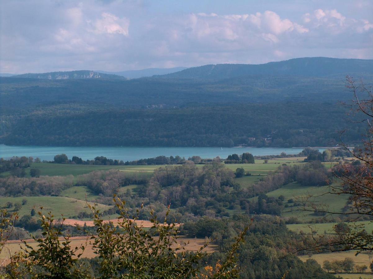 Gite La Janiat Montigny-sur-l'Ain Bagian luar foto